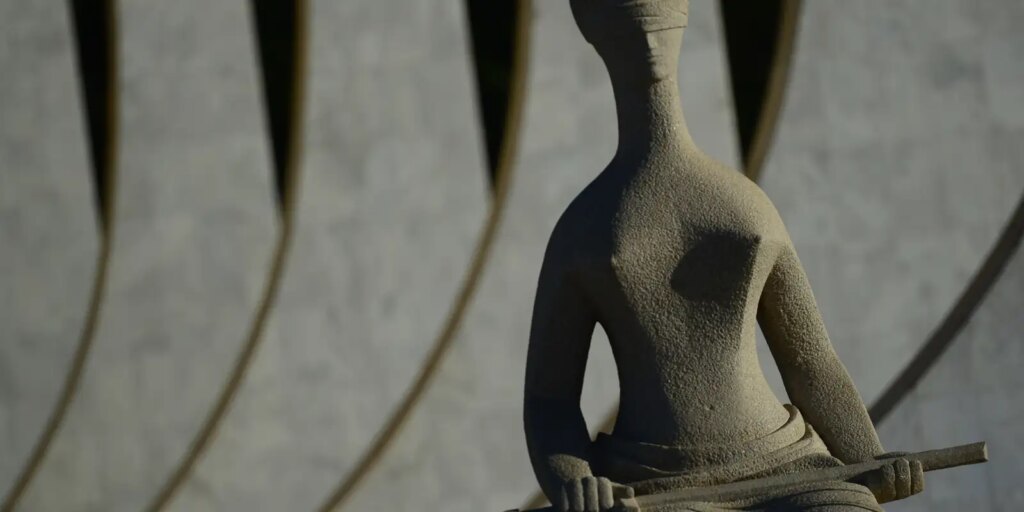 stf-suspende-julgamento-sobre-direto-a-silencio-em-abordagem-policial