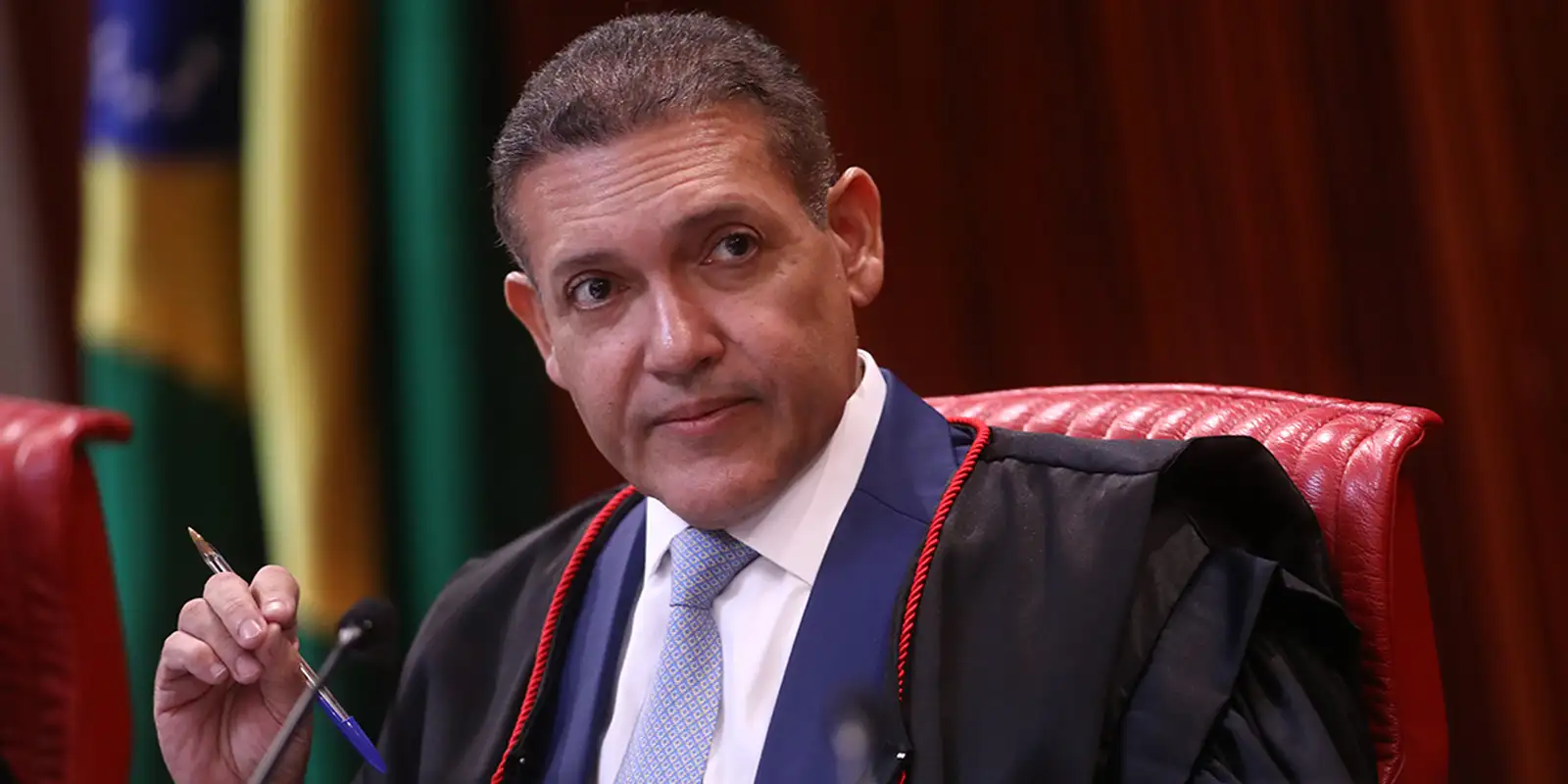nunes-marques-toma-posse-na-presidencia-do-tse-e-vai-comandar-eleicoes