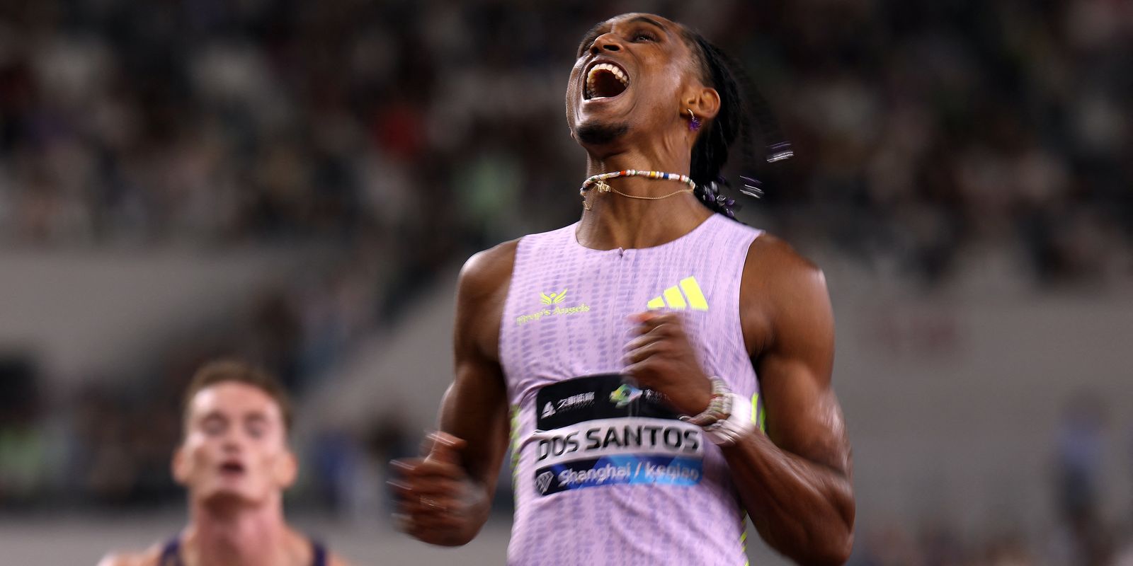 alison-dos-santos-abre-diamond-league-vencendo-recordista-mundial