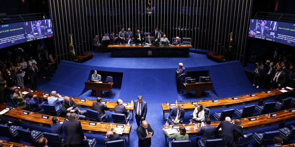 alcolumbre-trava-tramitacao-da-pec-do-fim-da-6×1-no-senado