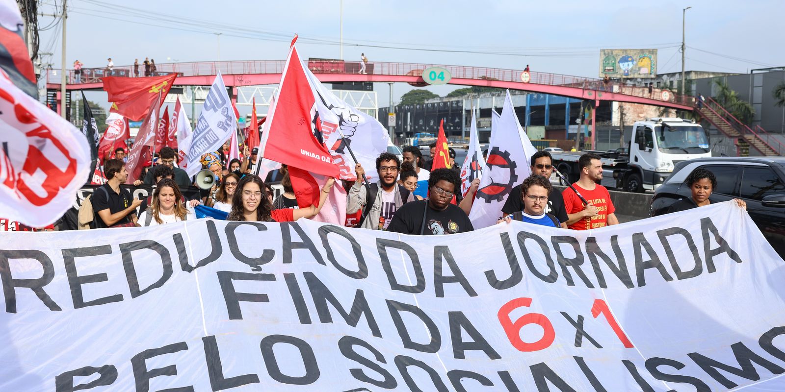 ato-no-rio-abre-dia-nacional-para-pressionar-senado-pelo-fim-da-6×1