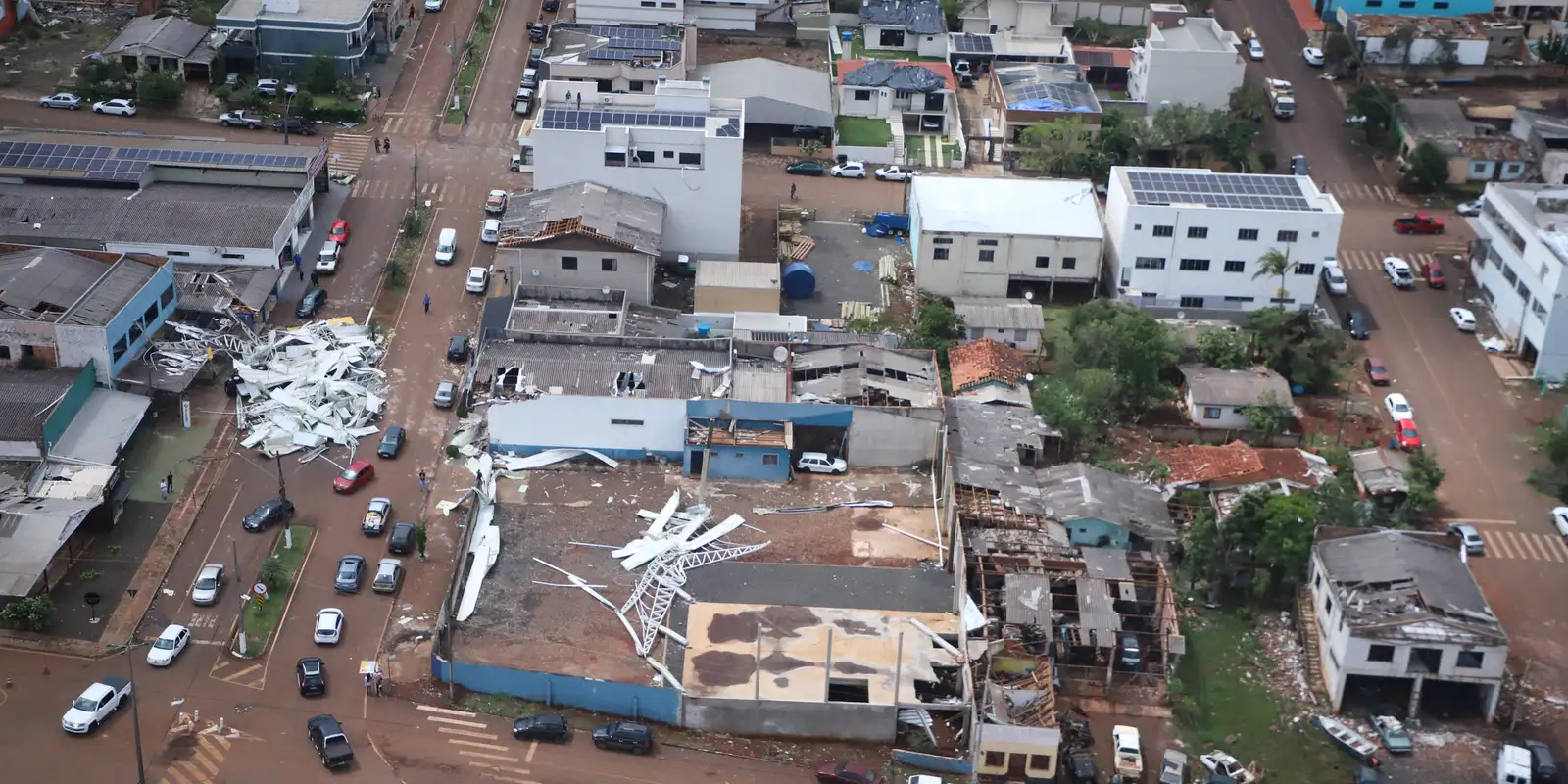 passagem-de-ciclone-bomba-pelo-rio-grande-do-sul-deixa-um-morto
