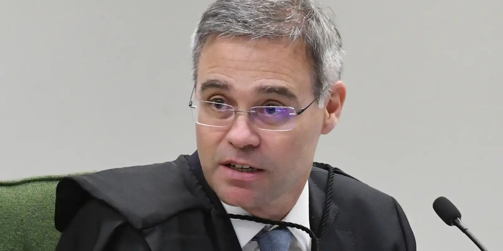 mendonca-usou-pedido-do-partido-novo-para-afastar-diretor-geral-da-pf