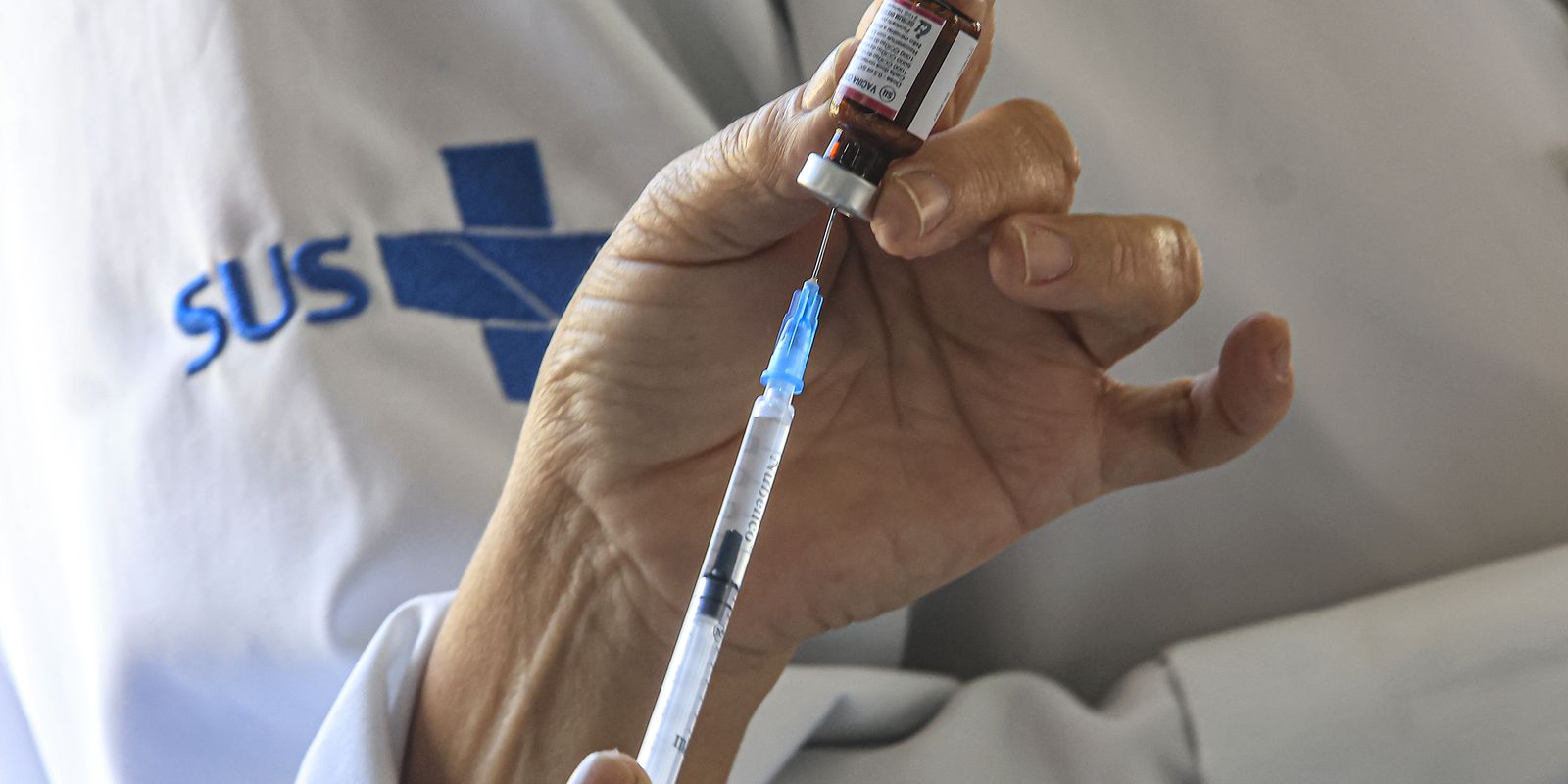 anvisa-amplia-indicacao-de-vacina-contra-meningite 