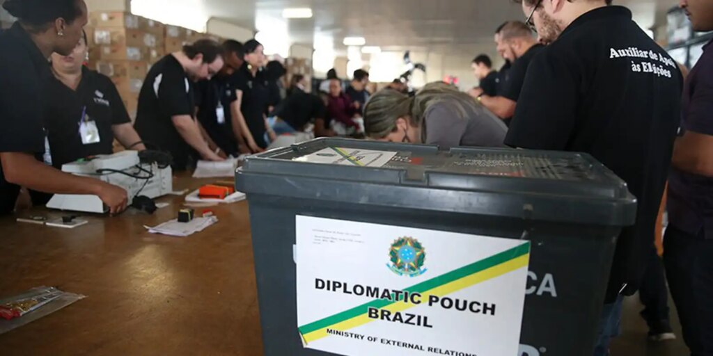 quase-1-milhao-de-brasileiros-no-exterior-poderao-votar-nas-eleicoes