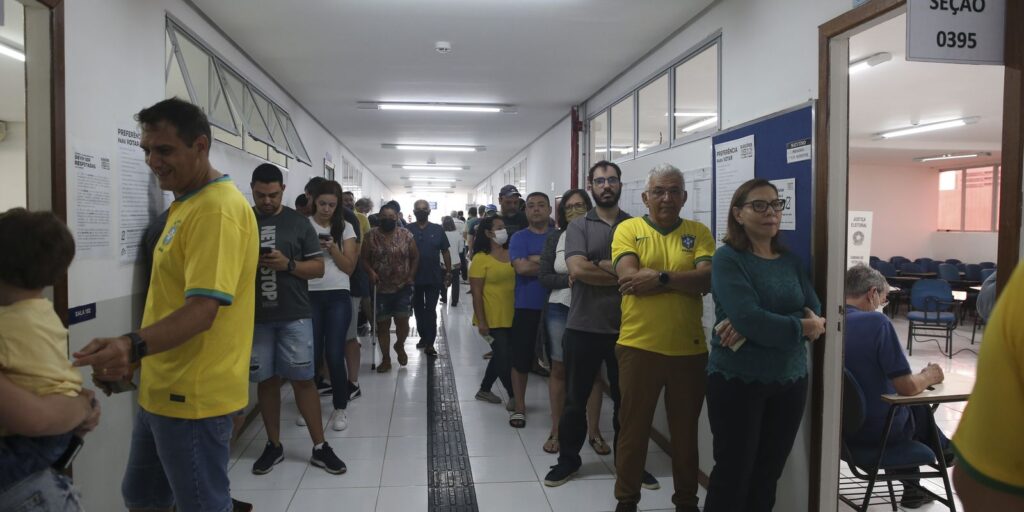 prazo-para-propaganda-eleitoral-paga-na-imprensa-termina-nesta-sexta