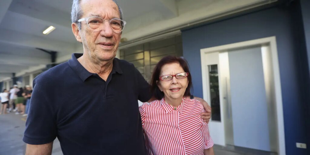 maior-local-de-votacao-de-sao-paulo-tem-filas-longas