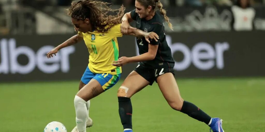“elas-em-campo”-e-tema-do-caminhos-da-reportagem-desta-segunda-feira
