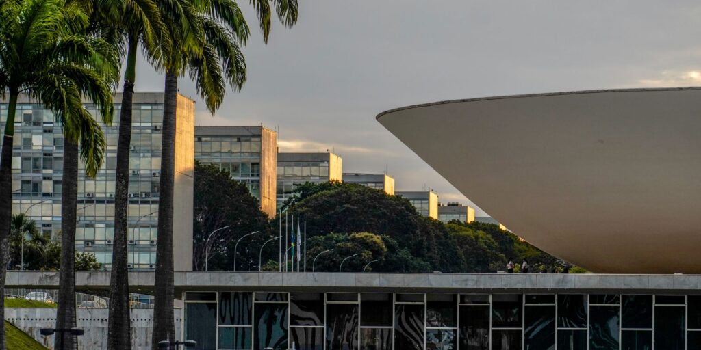 pl-e-psol-elegem-os-cinco-deputados-federais-mais-votados