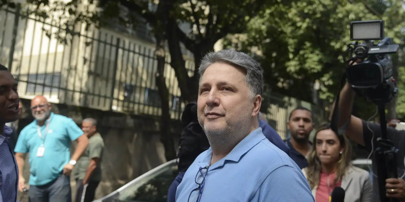 rj:-mpe-e-favoravel-a-desistencia-de-recurso-de-garotinho-no-tse