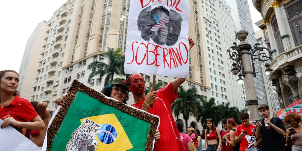 estudantes-fazem-ato-no-rio-de-janeiro-em-defesa-de-voto-em-lula