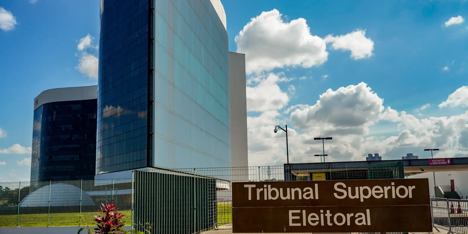 tse-julga-recurso-que-pode-definir-eleicoes-no-rio