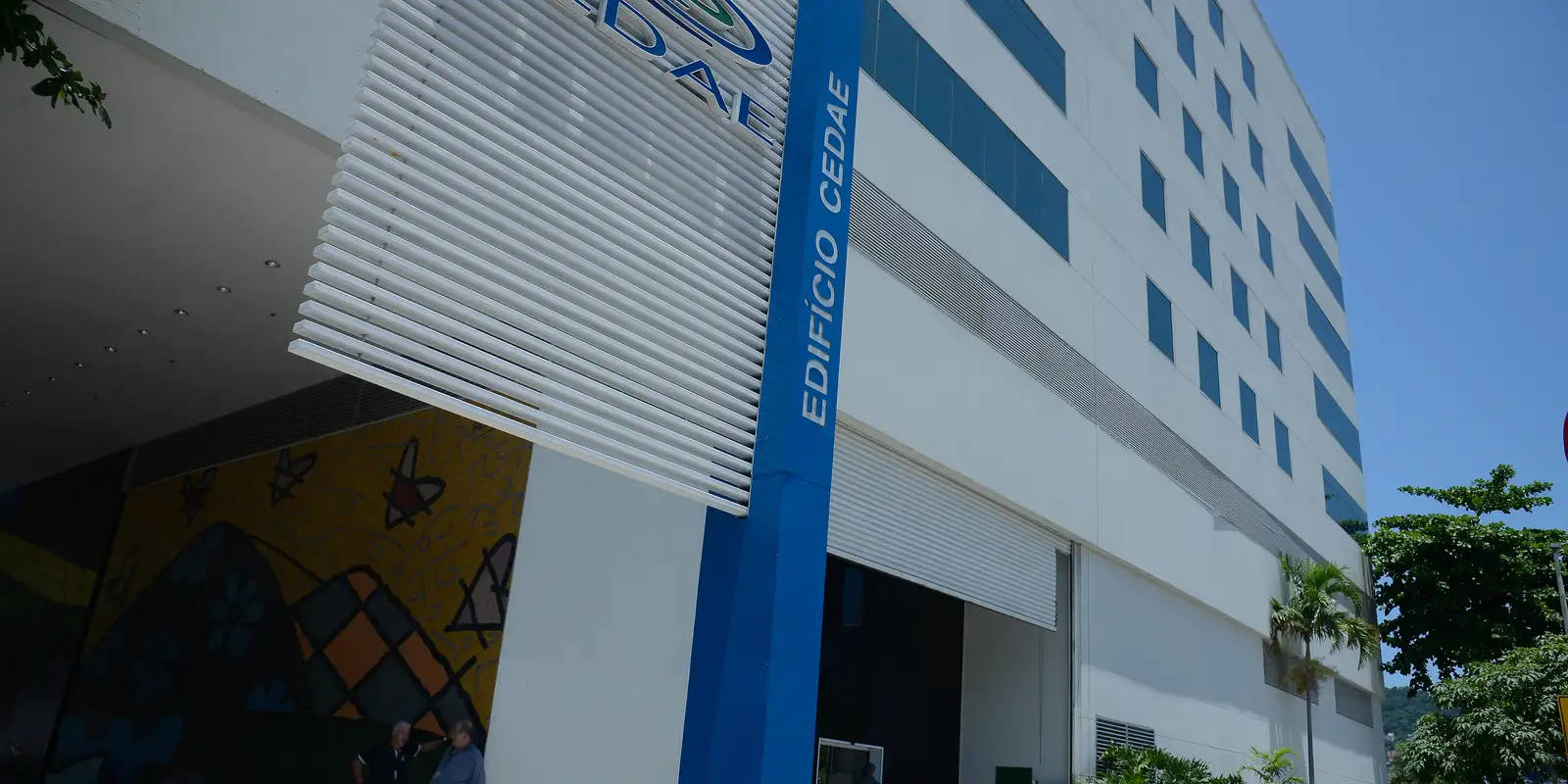 governo-do-rj-identifica-desvios-de-r$-400-milhoes-na-cedae-saude