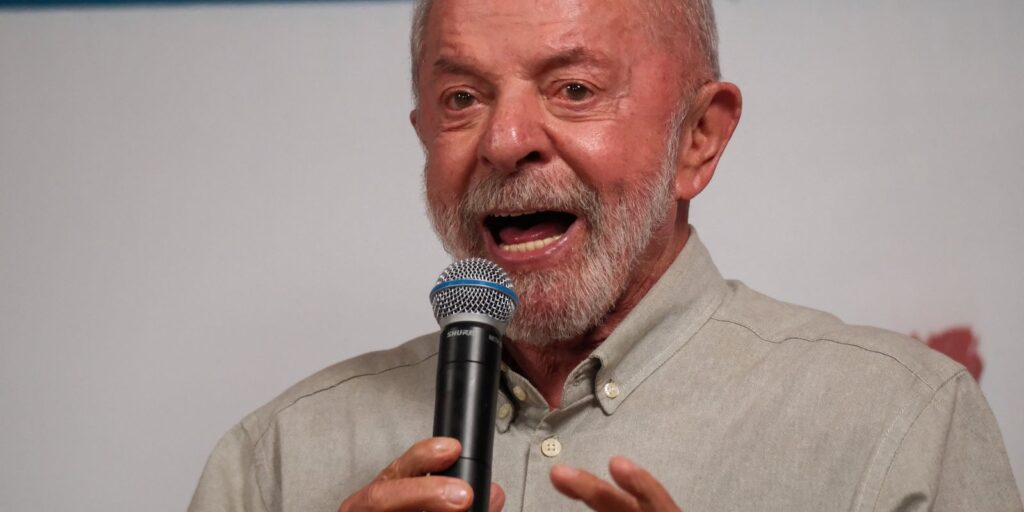 lula-garante-versao-universitaria-do-“pe-de-meia”-caso-seja-reeleito