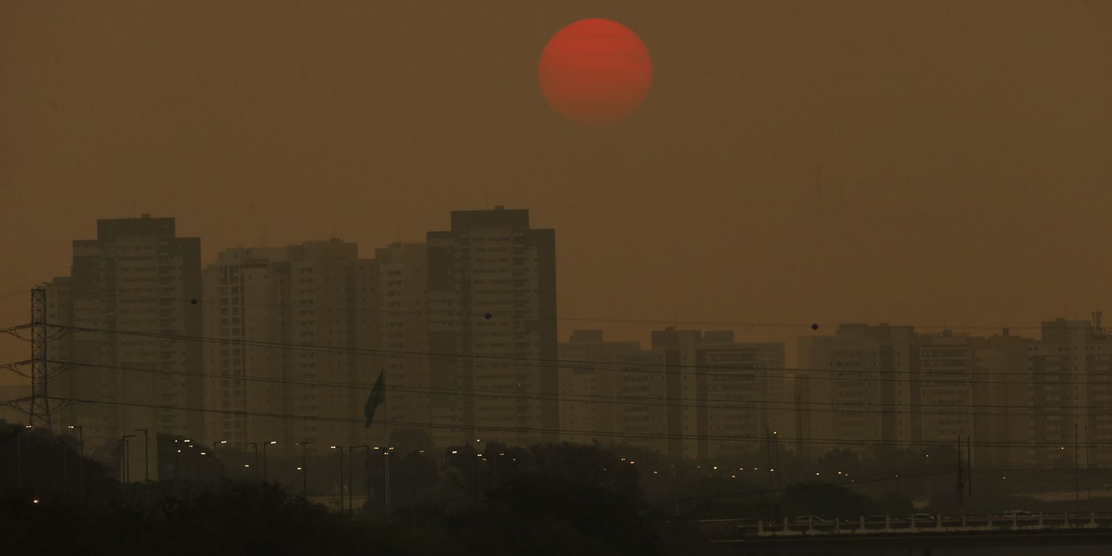 emissao-de-gases-de-efeito-estufa-cai-6%-e-poluicao-e-menor-em-8-anos