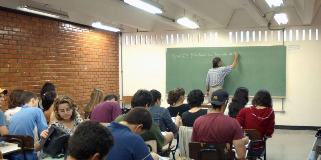 aberta-inscricao-para-selecao-de-professor-elaborador-do-enade-2027