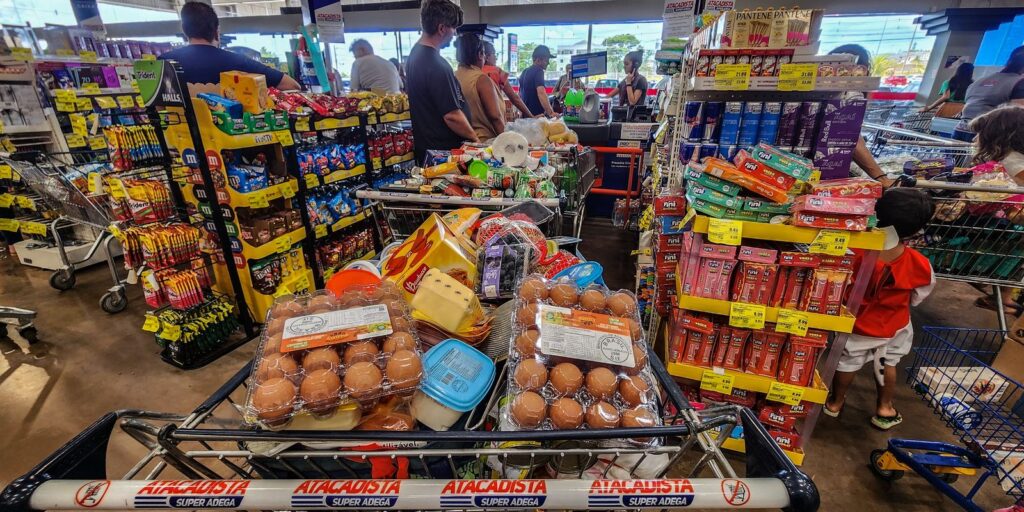 consumo-nos-lares-acumula-alta-de-2,70%-ate-setembro,-diz-abras
